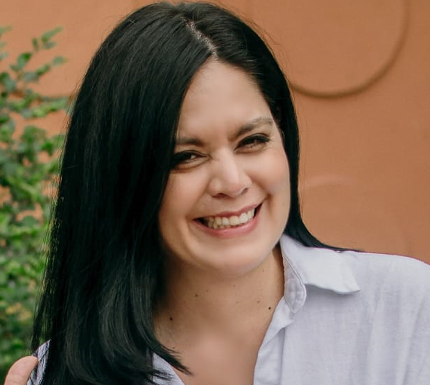 Carolina Mogollón FISIOTERAPEUTA